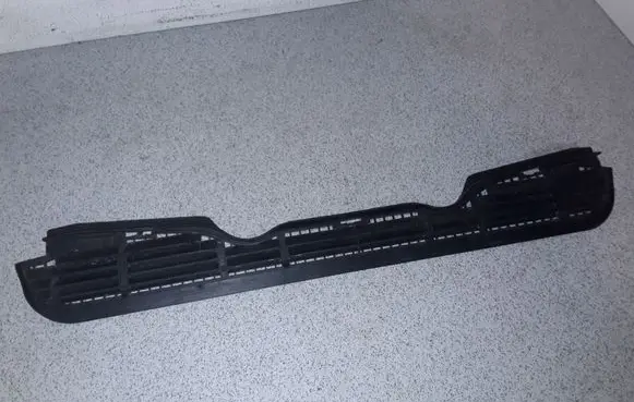 BMW 3 E36 Dashboard air vent grill cover trim 51131977679