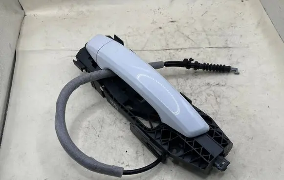 Audi A3 S3 8V Subwoofer grill/trim T1796 5N0837117D