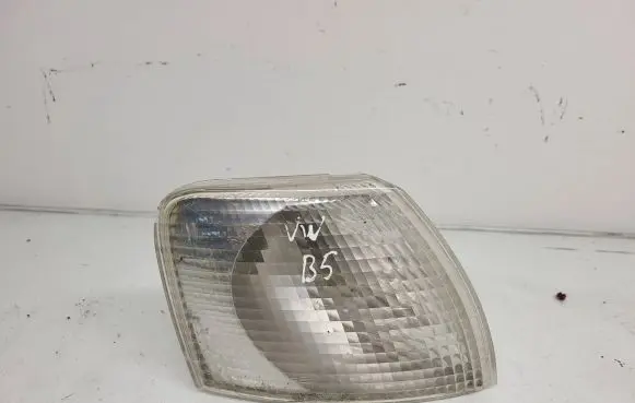 Front indicator light