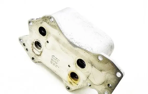 Audi A4 Allroad B9 Engine oil radiator 7288637070