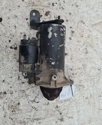 Opel Zafira A Starter motor