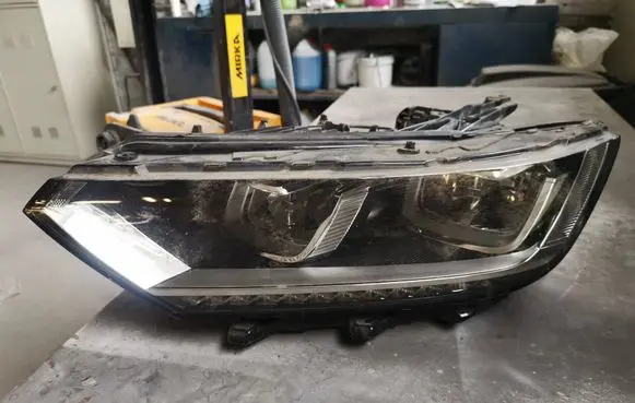 Volkswagen PASSAT B8 Headlight/headlamp 3G1941035L 90108679