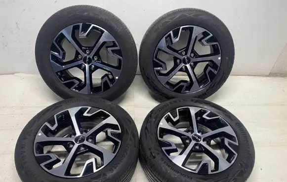 R16 alloy rim