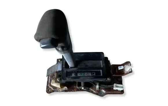 Mitsubishi Pajero Gear shifter/selector 