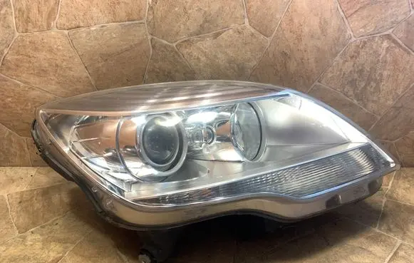 Mercedes-Benz R W251 Headlight/headlamp A2518203861