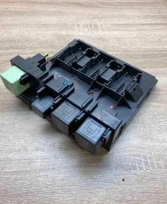 Volkswagen PASSAT B7 Comfort/convenience module 3AA937087N 5WK50513