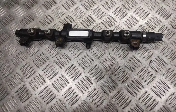 Fuel pressure sensor