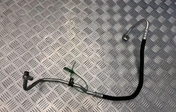 Air conditioning (A/C) pipe/hose