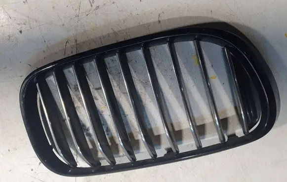 BMW 7 G11 G12 Front bumper upper radiator grill 7357012 7369904