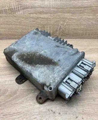 Chrysler Voyager Engine control unit/module ECU 04727402AJ 758890