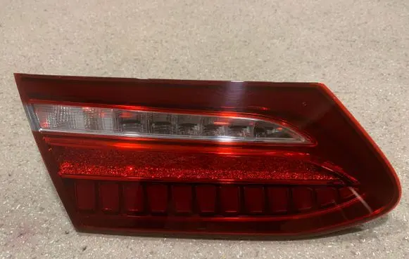 Mercedes-Benz E W238 Tailgate rear/tail lights A2389067301