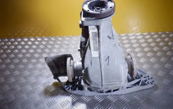 Audi A7 S7 4G Rear differential 0AR525083C