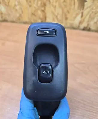 Volvo XC90 Electric window control switch 30746075