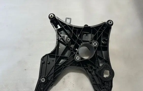 Porsche Cayenne (92A) Brake pedal bracket assembly 7P0723117