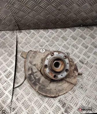 Volvo XC70 Front wheel hub
