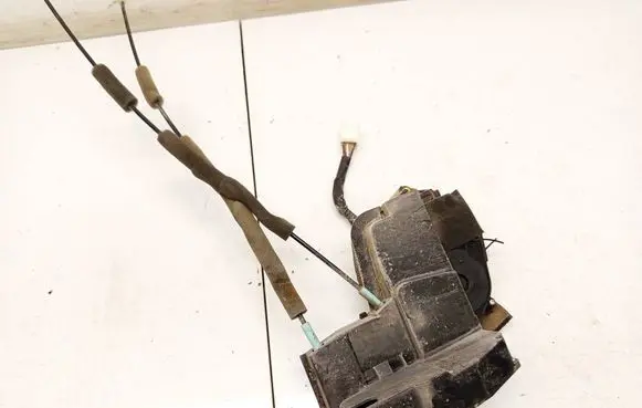 Mazda CX-7 Rear door lock 