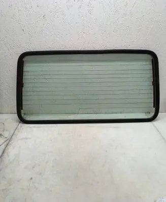 Hyundai Galloper Rear windscreen/windshield window DOT398M42AS2 43R001235 E243R001235