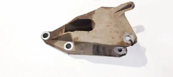Opel Vectra C Engine mounting bracket 9156987