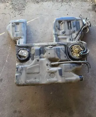 Audi A8 S8 D2 4D Fuel tank 