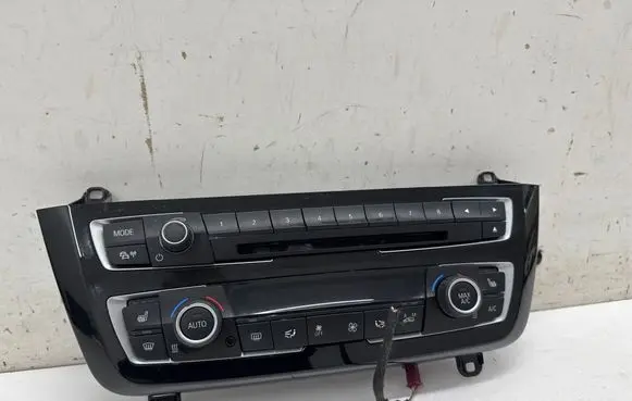 BMW 3 F30 F35 F31 Climate control unit 6814187