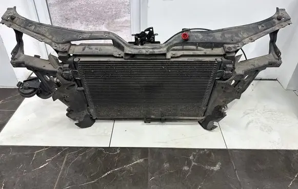 Volkswagen PASSAT B5 Radiator support slam panel