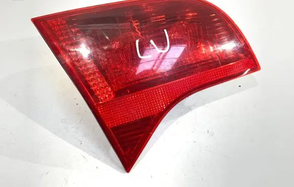 Audi A4 S4 B7 8E 8H Rear/tail lights 8E9945093