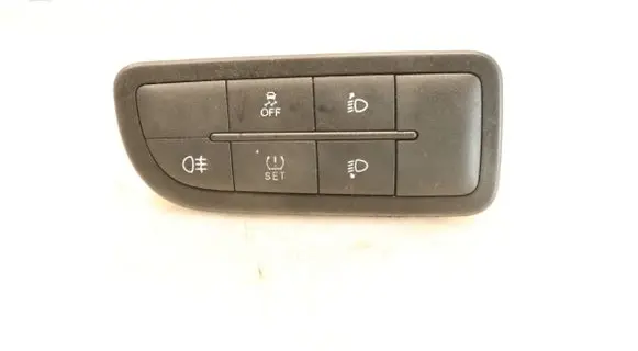 Fiat Tipo Light switch