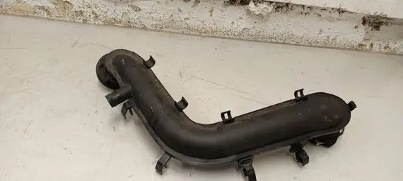 Volkswagen Taigo Air intake hose/pipe 05C145673B