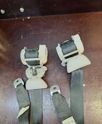 Toyota Corolla Verso AR10 Third row seat belt 7L1550 238443