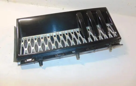 Land Rover Range Rover L322 Fender grill LR031232 BH4M16C026AB8PAB AH4216A414BB