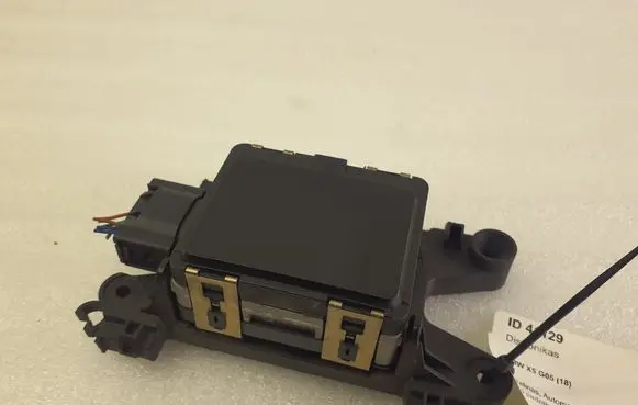 BMW 3 G20 G21 Distronic sensor radar 0203305218
