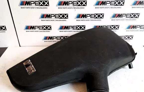 BMW 5 E60 E61 Intake manifold 7834459