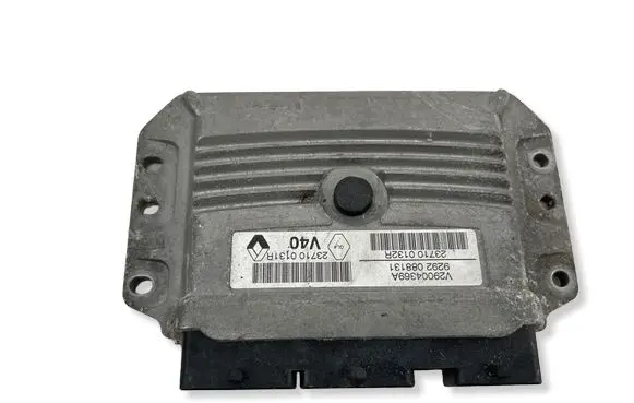 Renault Megane III Engine control unit/module 237100131R V29004369A 237100132R