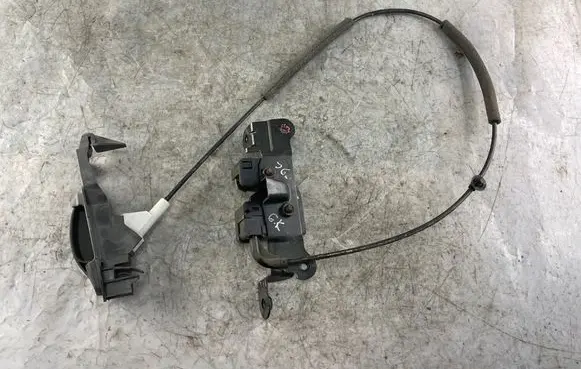 Volvo S60 Seat back rest lock catch 9188720 2190701