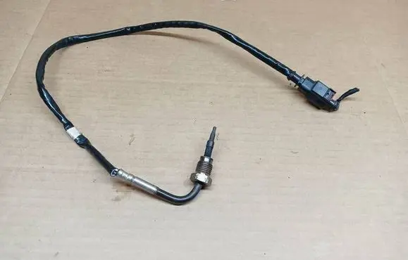 Audi A4 S4 B9 Oil temperature sensor 8W0906088E