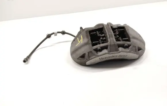 Mercedes-Benz C W206 Front brake caliper