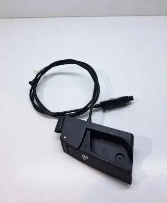 Audi A5 8T 8F Seat back rest control lever/handle 8T0885682 8T0885676