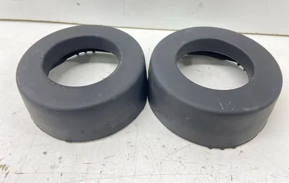 Mercedes-Benz 190 W201 Front coil spring rubber mount 2013211184 A2013211184