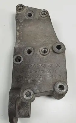 Jaguar S-Type Power steering pump mounting bracket XW43-3C631-BC