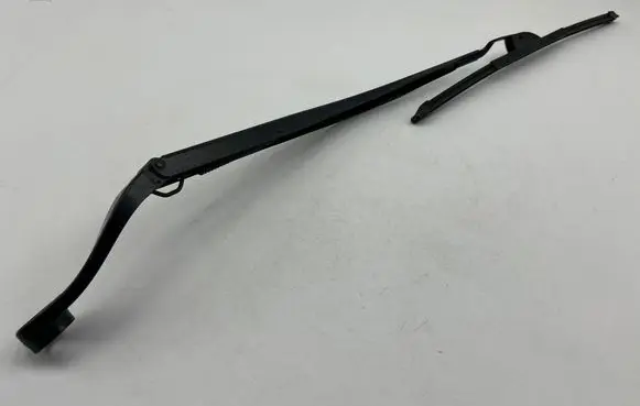 Chrysler Pacifica Windshield/front glass wiper blade 