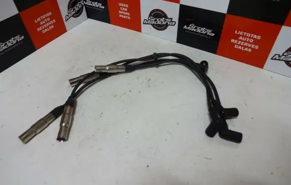 Skoda Octavia Mk2 (1Z) Ignition plug leads 