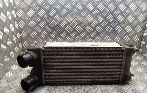 Citroen C4 I Picasso Intercooler radiator 9656503980