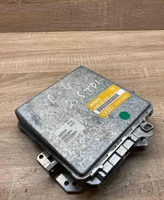 Audi 100 S4 C4 Engine control unit/module ECU 443907401BA 0281001092