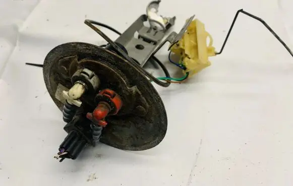 Ford Mondeo MK I Fuel level sensor f1dua34 051493