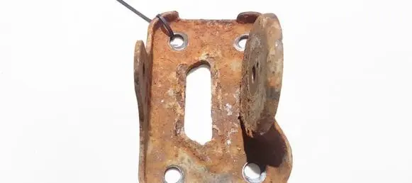 Peugeot 307 Bracket in trunk/boot 