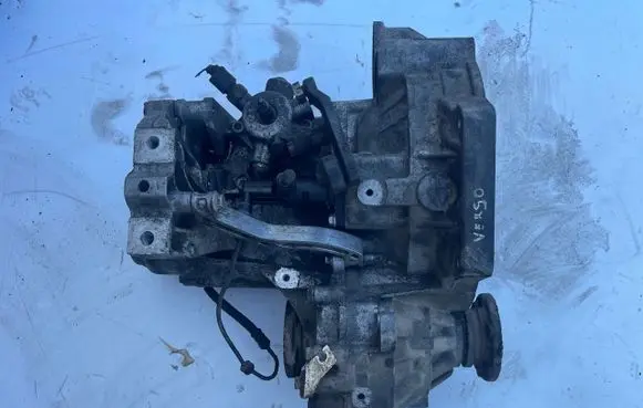 Volkswagen PASSAT B6 Manual 5 speed gearbox 0A4301107D