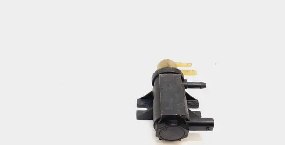 Mercedes-Benz E W212 Turbo solenoid valve A0091533128