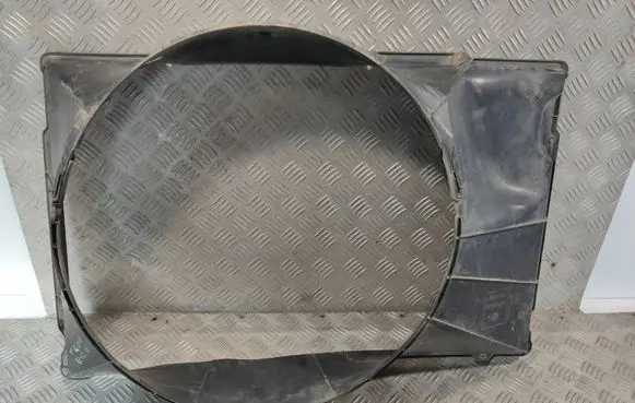 Nissan Patrol Y60 Radiator cooling fan shroud 2147722YJ00
