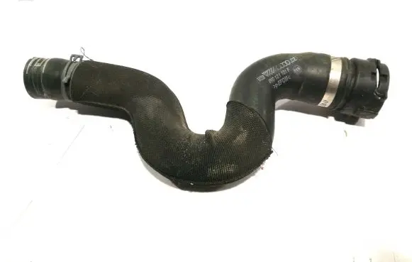 Audi A8 S8 D4 4H Engine coolant pipe/hose 4H0121101F