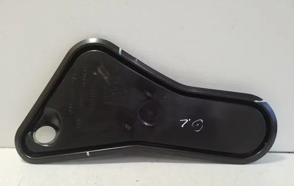 Audi Q3 8U Other rear door trim element 8U0839915